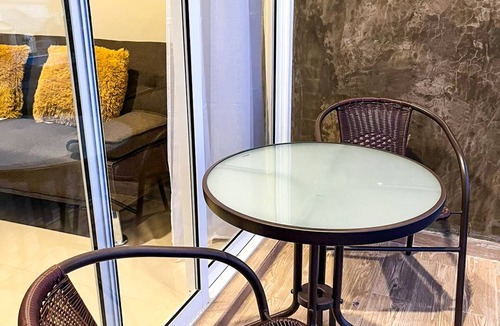 Lomas de Mazatlan Condo | Condo in Lomas de Mazatlán 2 minutes from the beach!