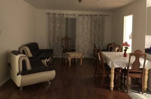L'Ile-Perrot Condo | Condo in the island.a lot of activities:parc history,farms,camps for children,fi