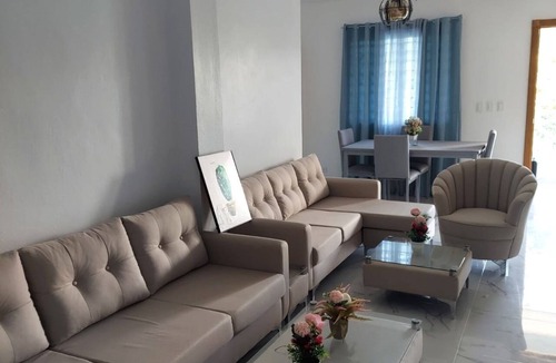 Los Frailes Apartment | Condo near AILA