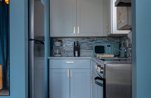 Belleair Beach Condo | Condo On The Beach - Heated Pool - Self Check-in