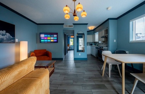 Belleair Beach Condo | Condo On The Beach - Heated Pool - Self Check-in