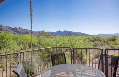 Tucson Condo | Condo opens to lush desert with unobstructed views of Catalina-Rincon mtns