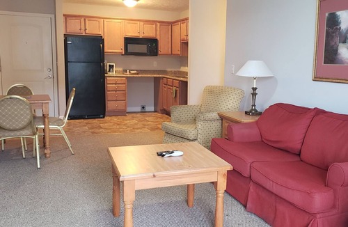 Georgetown Condo | Condo Unit #15 at Longview Golf Club