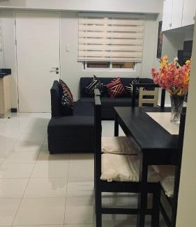 Highway Hills Apartment | Condo unit for rent 2BR with Balcony Fully furnished