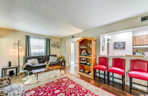 Deltona Lakes House | Condo w/Pool & Beach Access Near Theme Park