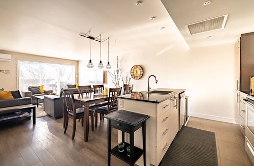Beaupre Condo | Condo with indoor pool