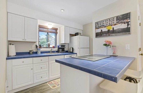 West Hartford Condo | Condo with Kayak Access & Fireplace, Windsor Village