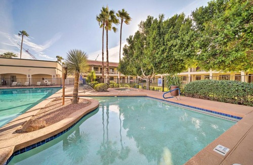 Inner Circle Apartment | Condo with Pool Access - Walk to Salt River Fields!