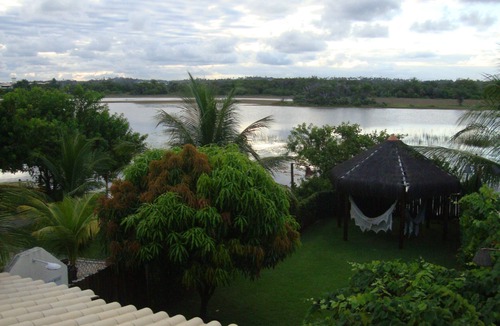 Centro House | Condominium in front of a beautiful Guarajuba beach, 200 meters on foot, with WIFI and SKY