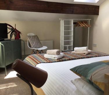 Harrogate City Centre House | Conference View Guest House