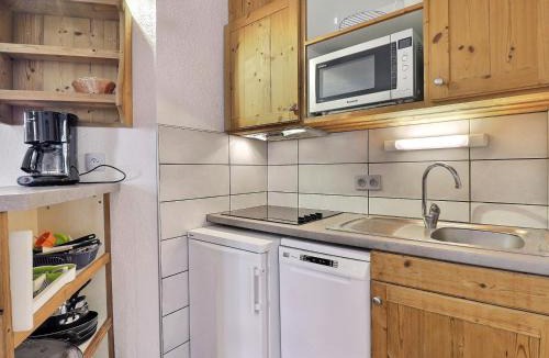 La Perriere Apartment | Confortable 2 Pièces + Cabine, Skis aux Pieds, 5/6 Pers. - FR-1-182A-4