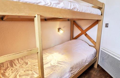 La Perriere Apartment | Confortable 2 Pièces + Cabine, Skis aux Pieds, 5/6 Pers. - FR-1-182A-4