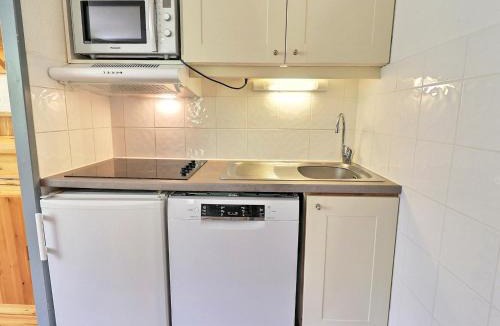 La Perriere Apartment | Confortable 2P+Cabine, Skis aux pieds, proche commerces, 5/6 pers - FR-1-182A-32