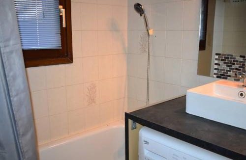 Font-Romeu-Odeillo-Via Apartment | Confortable 2 Pièces Cabine, Vue Pyrénées & Parking - FR-1-580-11