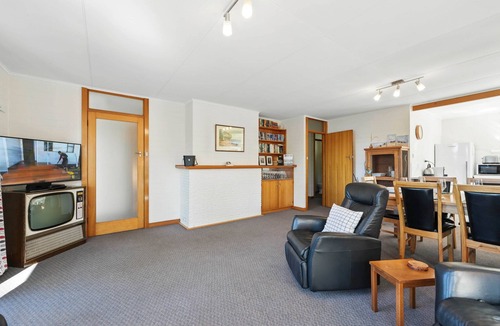 Coningham House | Coningham Beach House