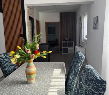 Saborsko House | CONJAR