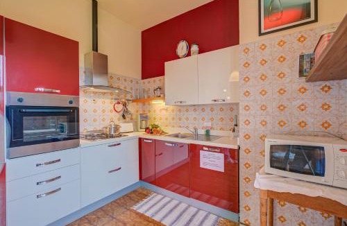 Monvalle Apartment | Connie's Apartment - Happy Rentals