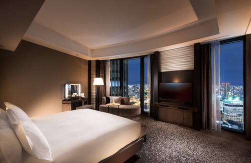 Nakanoshima Hotel | Conrad Osaka