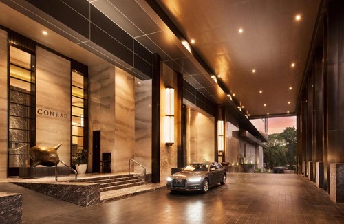 Koregaon Park Hotel | Conrad Pune