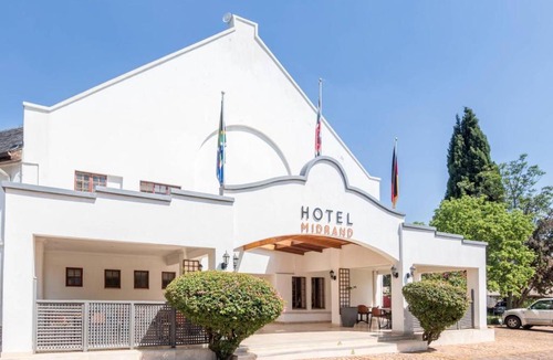 Greater Johannesburg Metropolitan Area Hotel | Constantia Hotel and Conference Centre