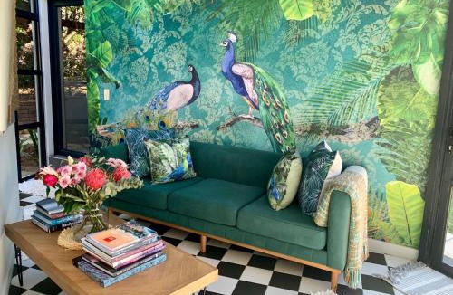 Constantia Cabin | Constantia Winelands Lodge