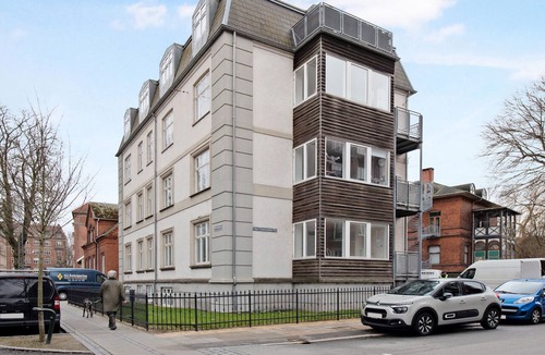 Frederiksberg Apartment | Constantin - Chic 2-Bdr Apt with Balcony