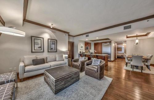 Truckee Apartment | Constellation Residences - 3 Bedroom Penthouse Condo