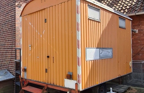 Coppenbrugge House | Construction trailer on the farm in the Weserbergland