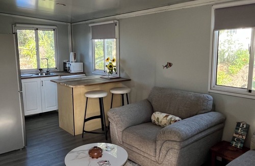 Greymouth House | Container home - central warm private