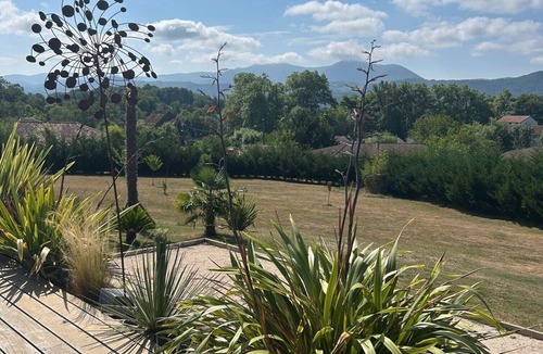 Montjoie-en-Couserans Villa | Contemporary villa in the heart of the Ariege Pyrenees