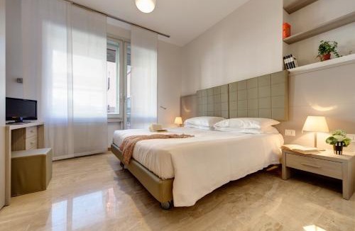 Porta Garibaldi Apartment | Contempora - Elvezia Park - 1bed, 1bath overlooking the park - E21