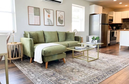 Avondale Apartment | *Contemporary 1 BR by Xavier & Downtown w/ parking