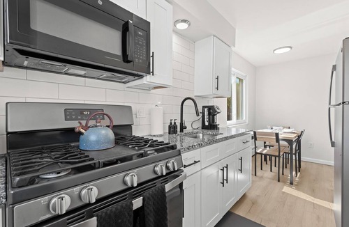 Mount Clemens Apartment | Contemporary 1BR, Fast WiFi, Pet-Friendly