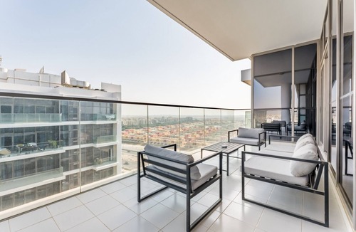 Dubai Apartment | Contemporary 2BR, Mins. Drive to Butterfly Garden