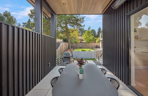 Crown Hill House | Contemporary 4-bedroom house in lovely Seattle