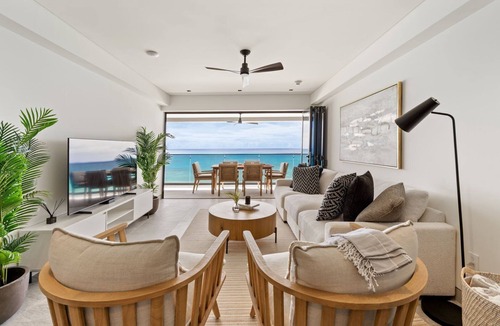 Brighton Apartment | Contemporary Beachfront Condo - Allure 403