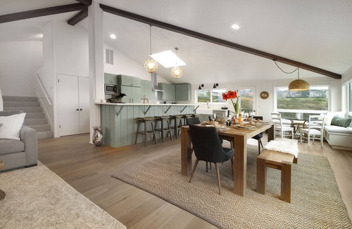 Dillon Beach House | Contemporary Home overlooking the Pacific Ocean