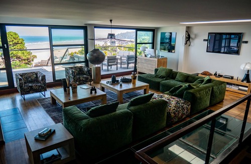 Plerin House | Contemporary house with exceptional sea view, two minutes from the beach