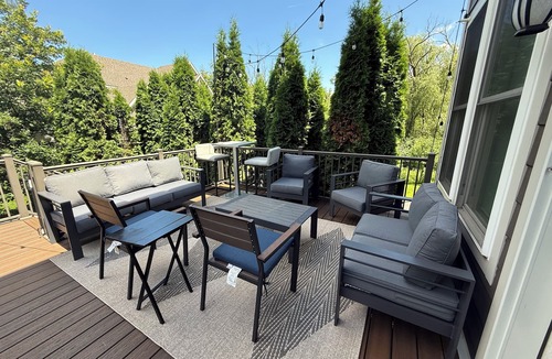 Excelsior House | Contemporary modern home in Excelsior. close to lake and shops