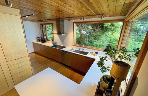Neahkahnie Beach House | Contemporary Oceanfront Estate: Last minute cancellation July 15-27: Lower Rate!