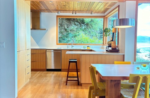 Neahkahnie Beach House | Contemporary Oceanfront Estate: Last minute cancellation July 15-27: Lower Rate!