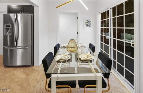 Crescenta Highlands House | Contemporary Peaceful home in Glendale Hills