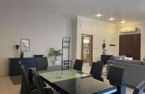 Suwailih Apartment | Contemporary Semi Villa Apartment with Private Entrance in Khalda