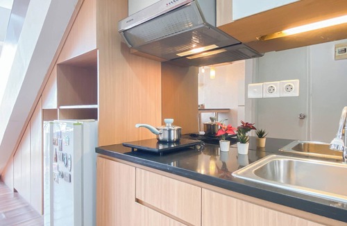 Depok Apartment | Contemporary Studio Loft Apartment At Park View Condominium