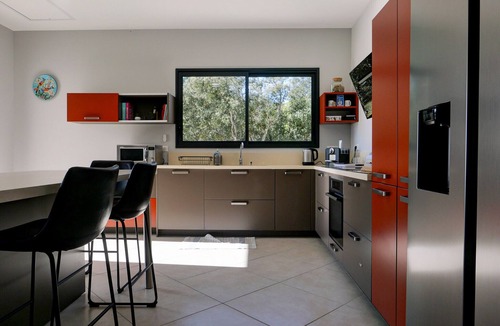 Saint-Restitut Villa | Contemporary villa with view and heated pool – St Restitut, Drôme Provençale