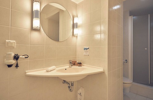 Old Town Hotel | Continental Forum Constanta