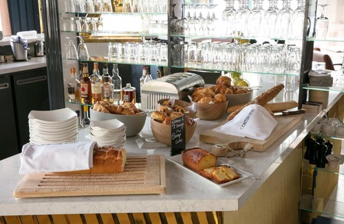 Centre Erlon Hotel | Continental Hotel