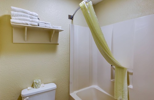 Hidden Valley Hotel | Continental Inn Charlotte