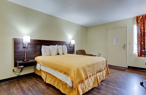 Hidden Valley Hotel | Continental Inn Charlotte