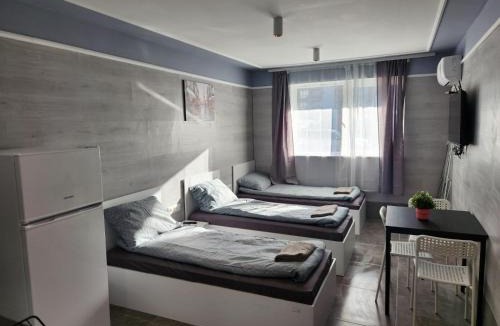 Studentski Grad Apartment | Continental studios 7